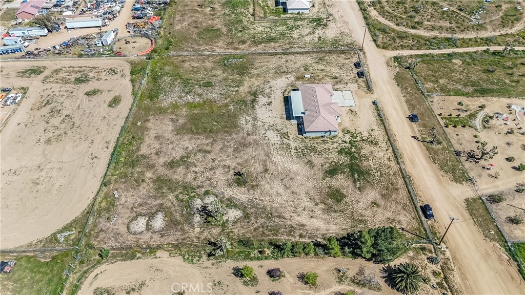 7576 Sunset Road Phelan, CA 92371 - Photo 36 of 39