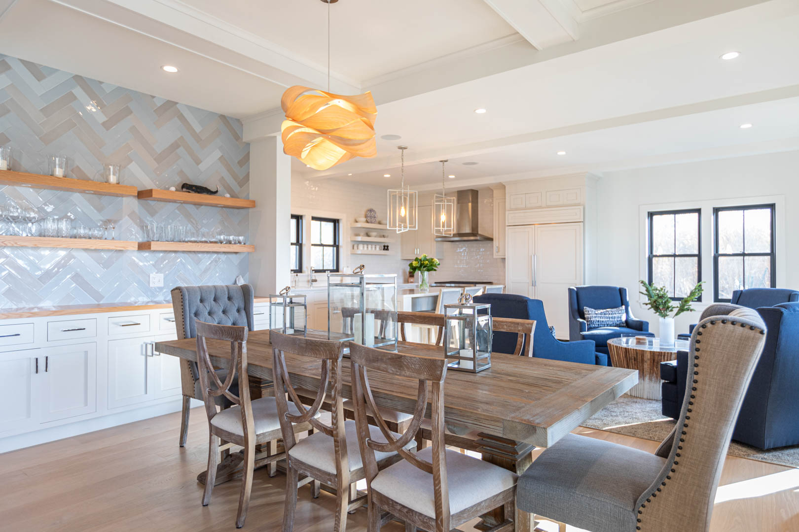 7 Coffin Road Nantucket, MA 02554 - Photo 5 of 28 Gallery Image 5