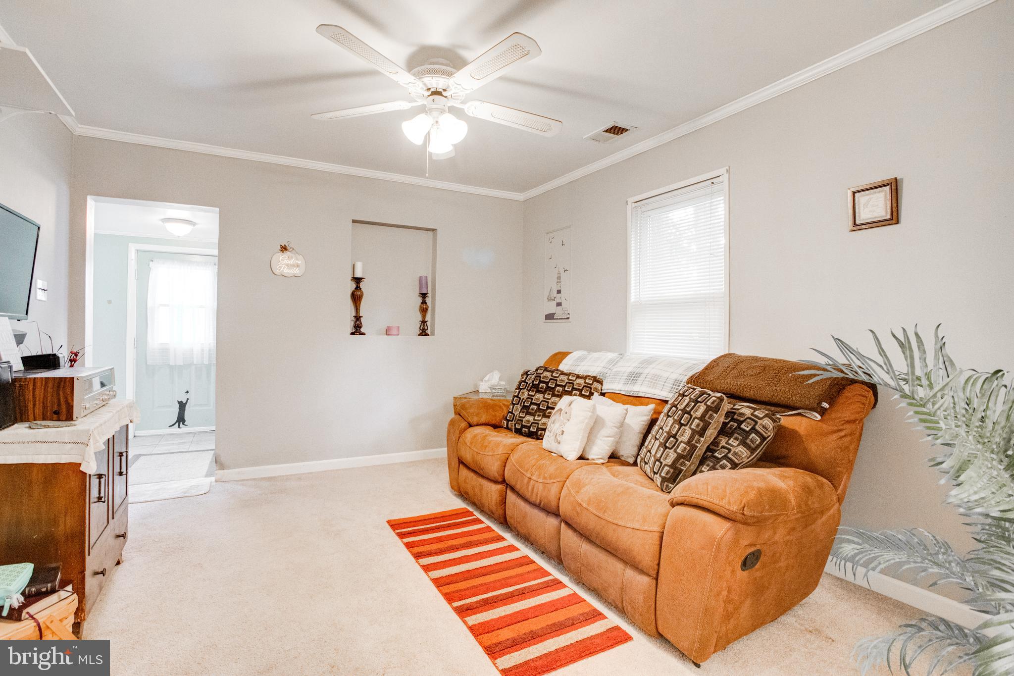 912 Sue Grove Road Baltimore, MD 21221 - Photo 13 of 58 Gallery Image 13