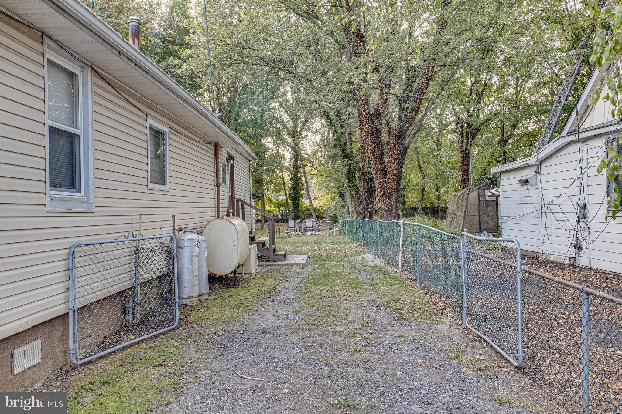 912 Sue Grove Road Baltimore, MD 21221 - Photo 43 of 58 Gallery Image 43