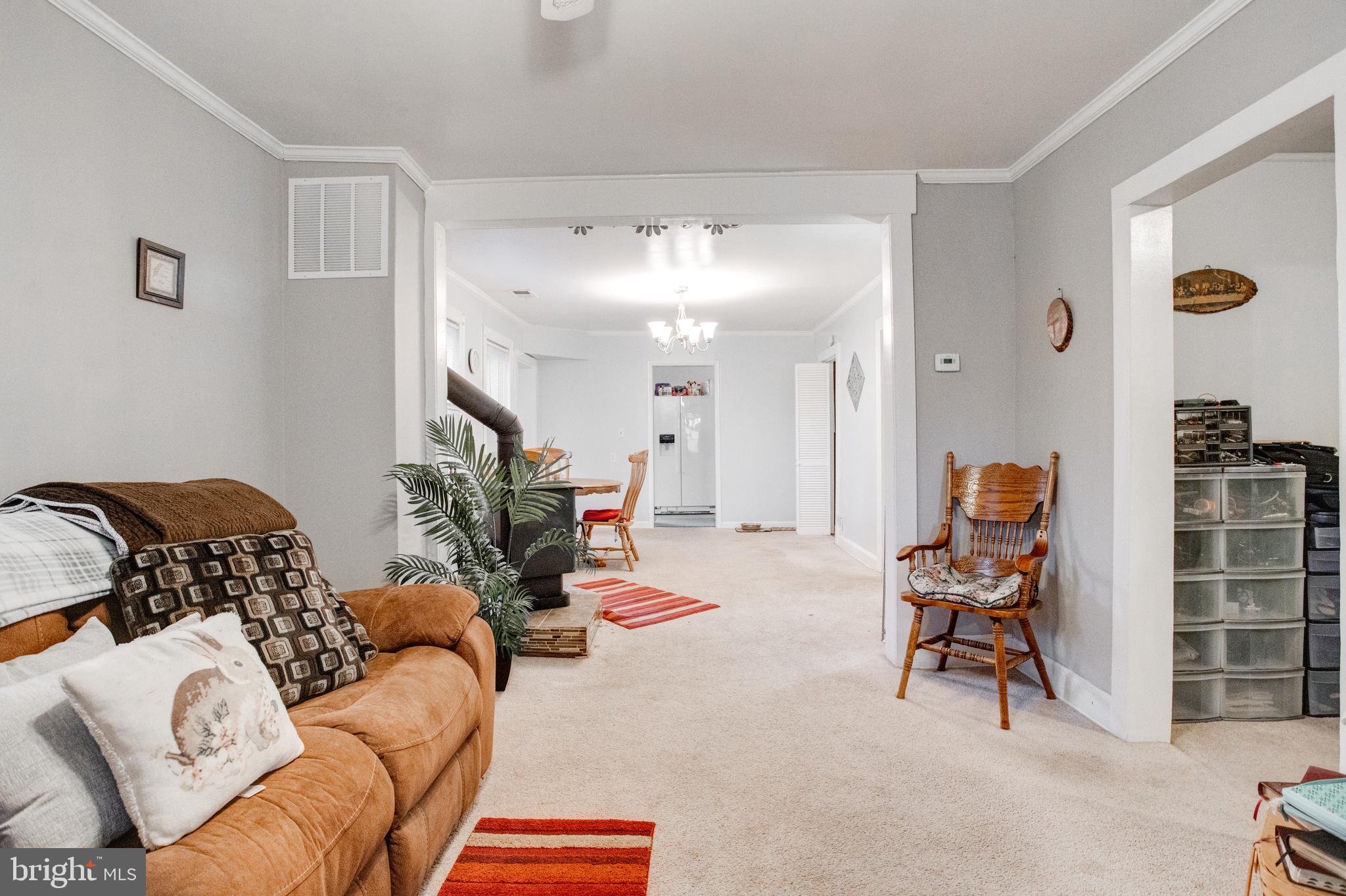 912 Sue Grove Road Baltimore, MD 21221 - Photo 10 of 58 Gallery Image 10