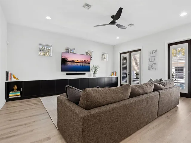 $1,450,000 | 2159 Hawthorne Street, Sarasota, FL 34239