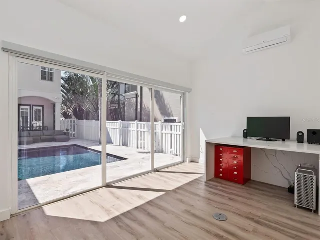 $1,450,000 | 2159 Hawthorne Street, Sarasota, FL 34239