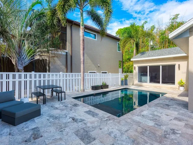 $1,450,000 | 2159 Hawthorne Street, Sarasota, FL 34239