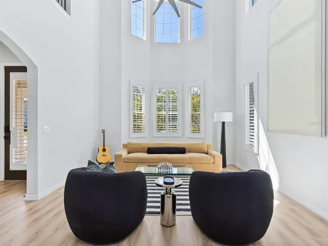 $1,450,000 | 2159 Hawthorne Street, Sarasota, FL 34239