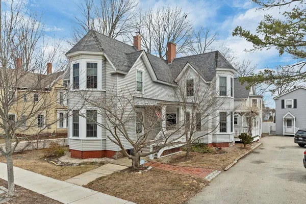 $339,000 | 74 Charles Street, Unit 2 AKA A, Rochester, NH 03867