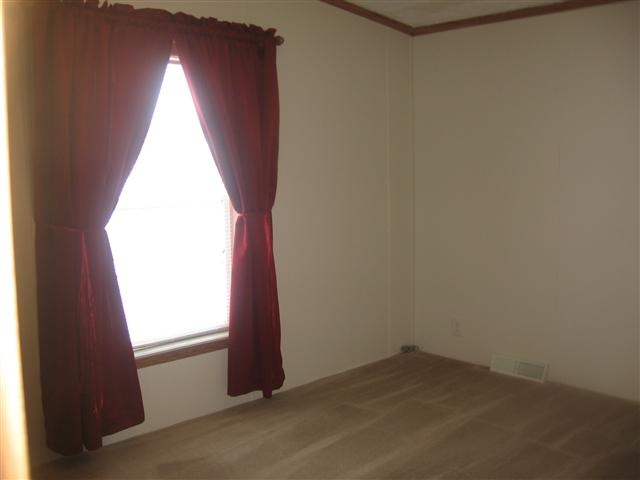 3378 West Quiet Road Albion, IN 46701 - Photo 18 of 25 Gallery Image 18