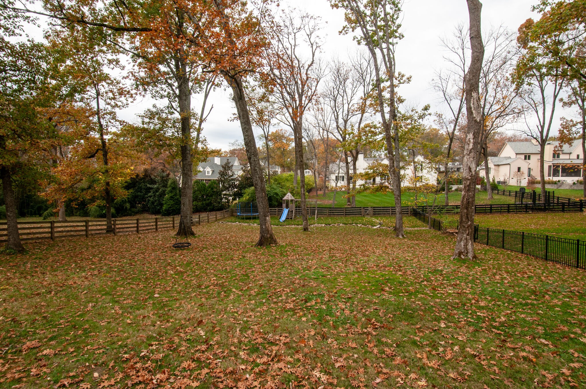 4309 Estes Road Nashville, TN 37215 - Photo 22 of 23 a view of a park with swings