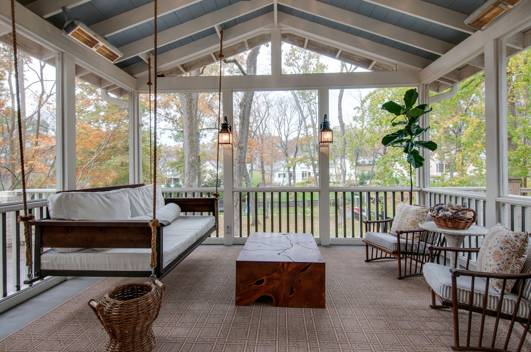4309 Estes Road Nashville, TN 37215 - Photo 8 of 23 a living room with furniture and a window