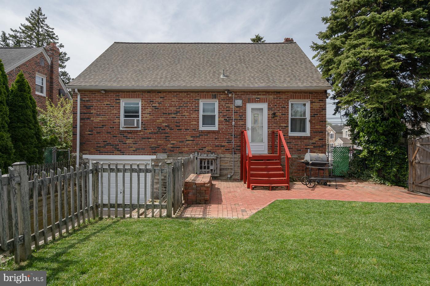 1801 Rhawn Street Philadelphia, PA 19111 - Photo 17 of 21 Gallery Image 17