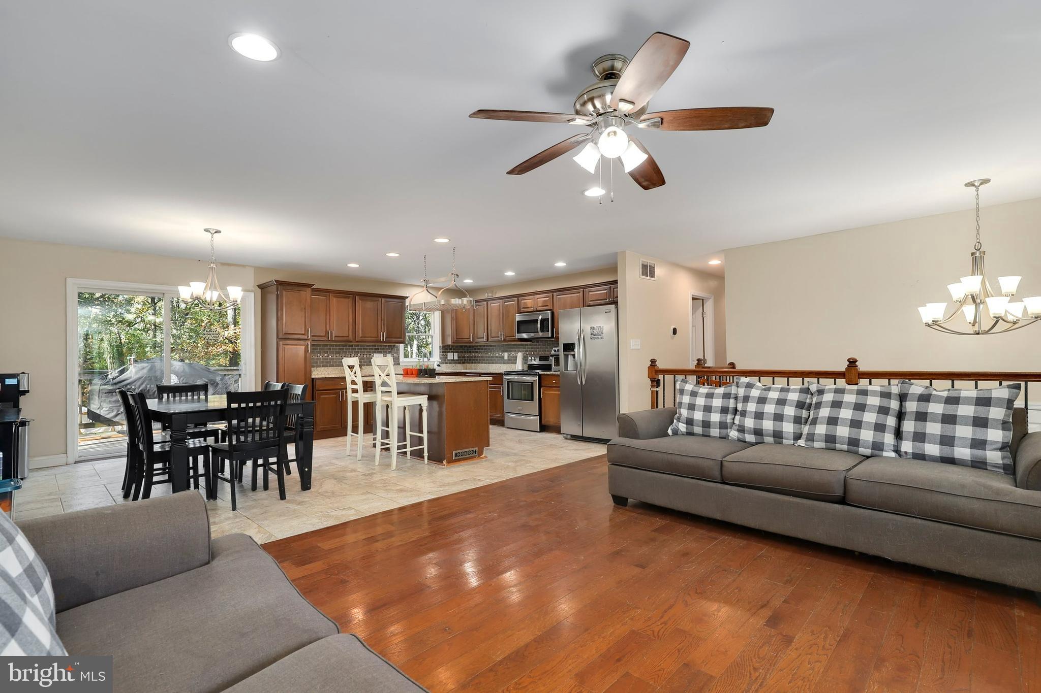 3190 Hooper Road New Windsor, MD 21776 - Photo 3 of 30
