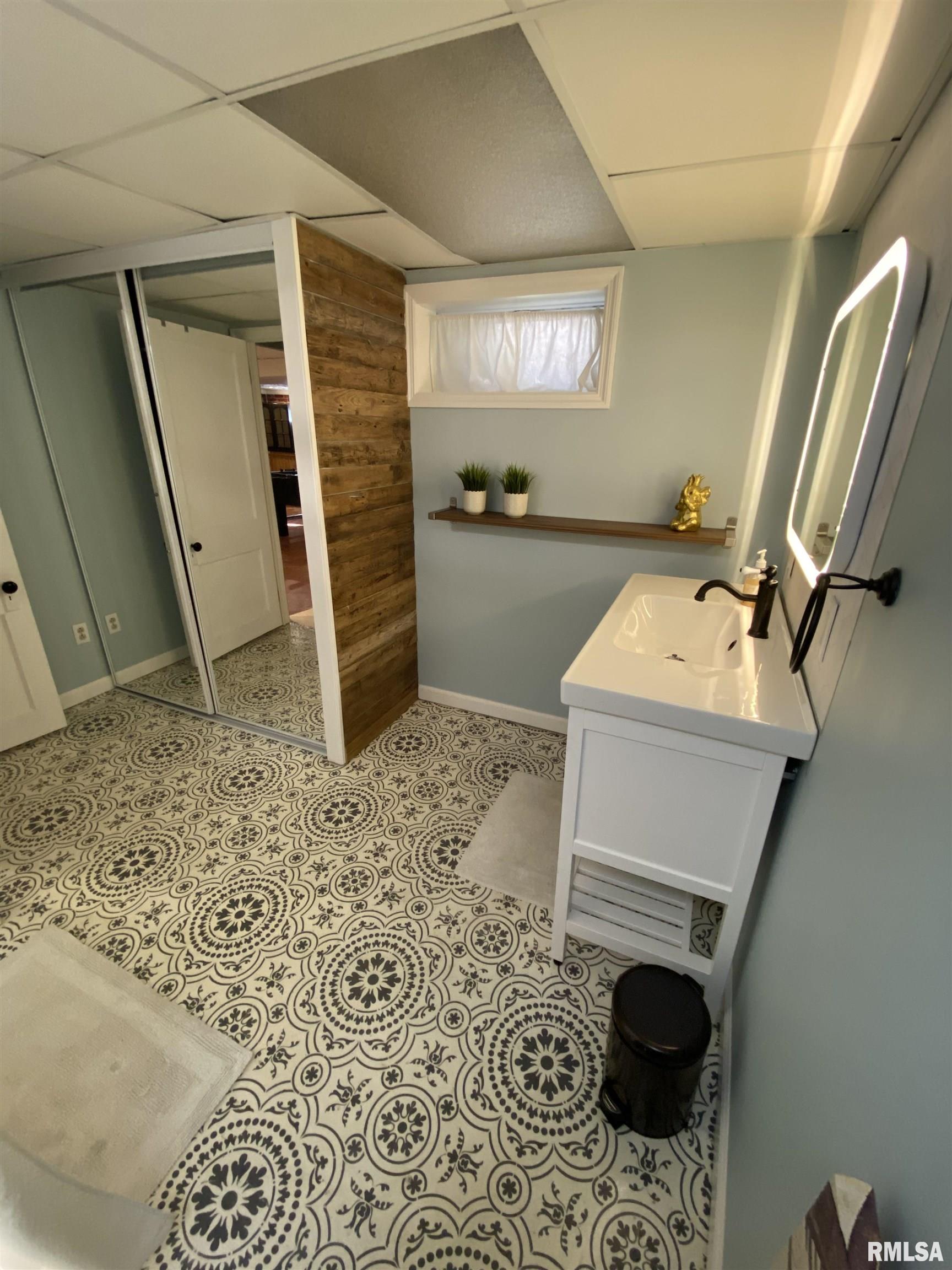 712 West Fayette Avenue Springfield, IL 62704 - Photo 21 of 41 Gallery Image 21