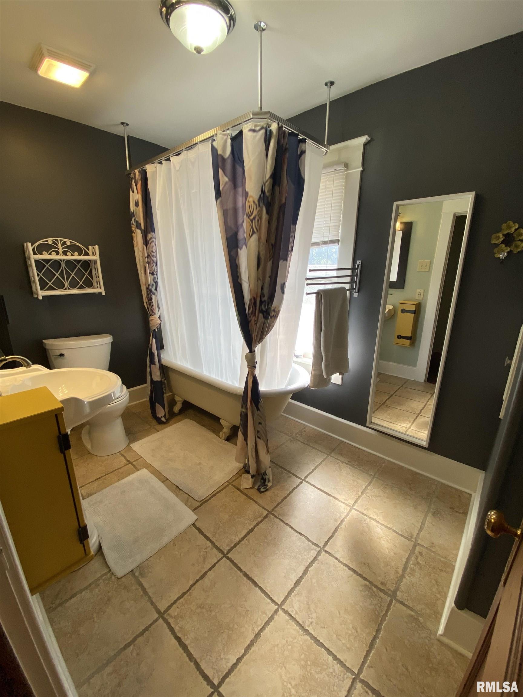 712 West Fayette Avenue Springfield, IL 62704 - Photo 34 of 41 Gallery Image 34