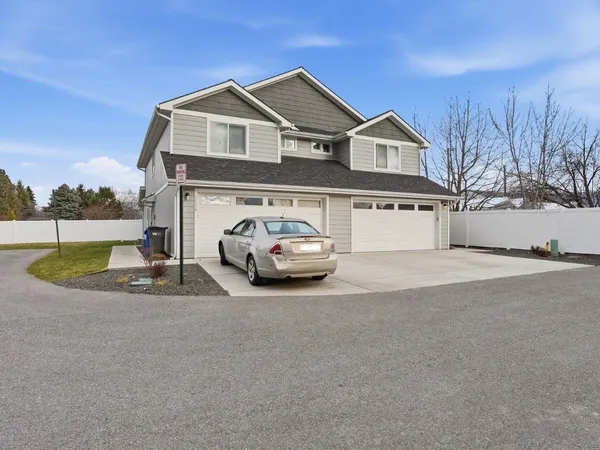 $675,000 | 1412 North Michigan Lane, Unit 1414, Greenacres, WA 99016