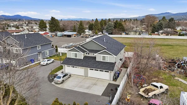 $675,000 | 1412 North Michigan Lane, Unit 1414, Greenacres, WA 99016