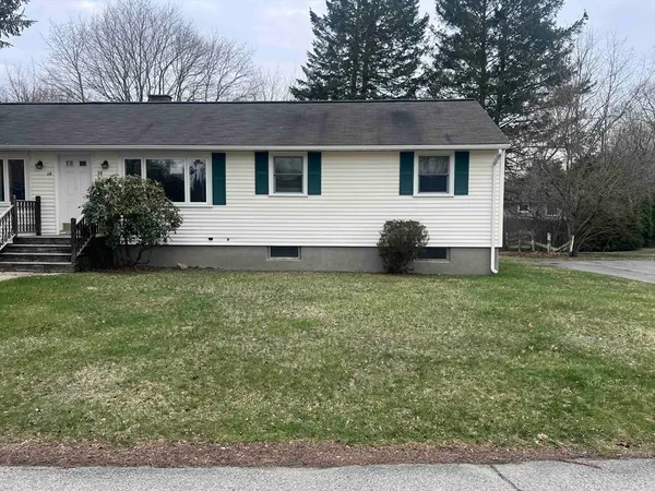 $2,500 | 12 Saran Avenue, Unit 12, Bedford, MA 01730