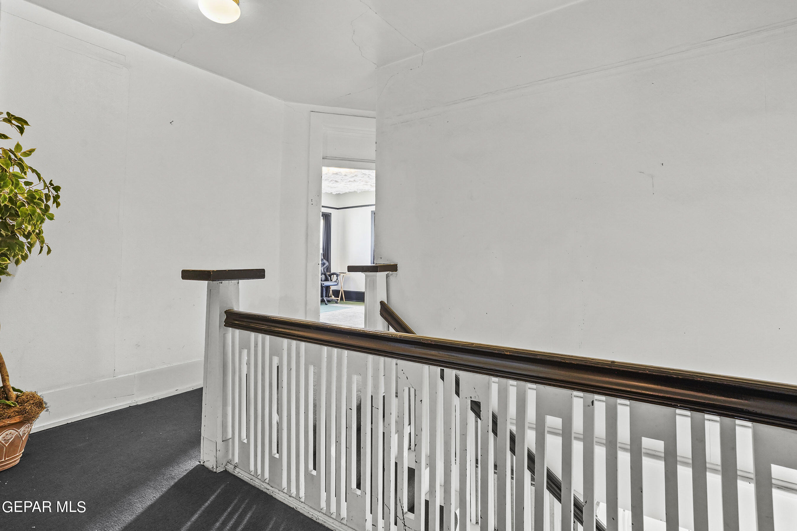 1207 East Rio Grande Avenue El Paso, TX 79902 - Photo 31 of 56 Apartment 3