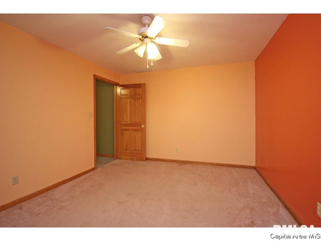 17147 River View Road Petersburg, IL 62675 - Photo 22 of 36 Gallery Image 22