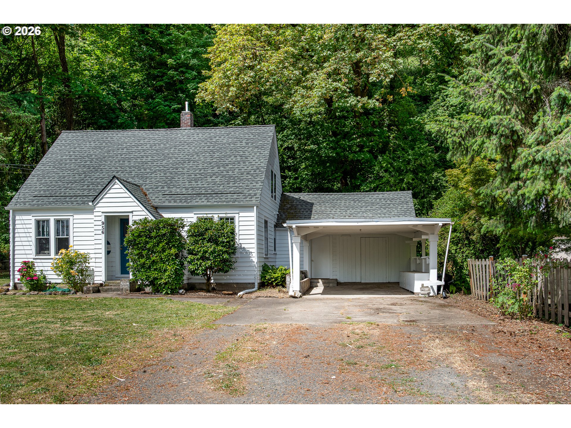 956 Kelly Boulevard Springfield, OR 97477 - Photo 26 of 30