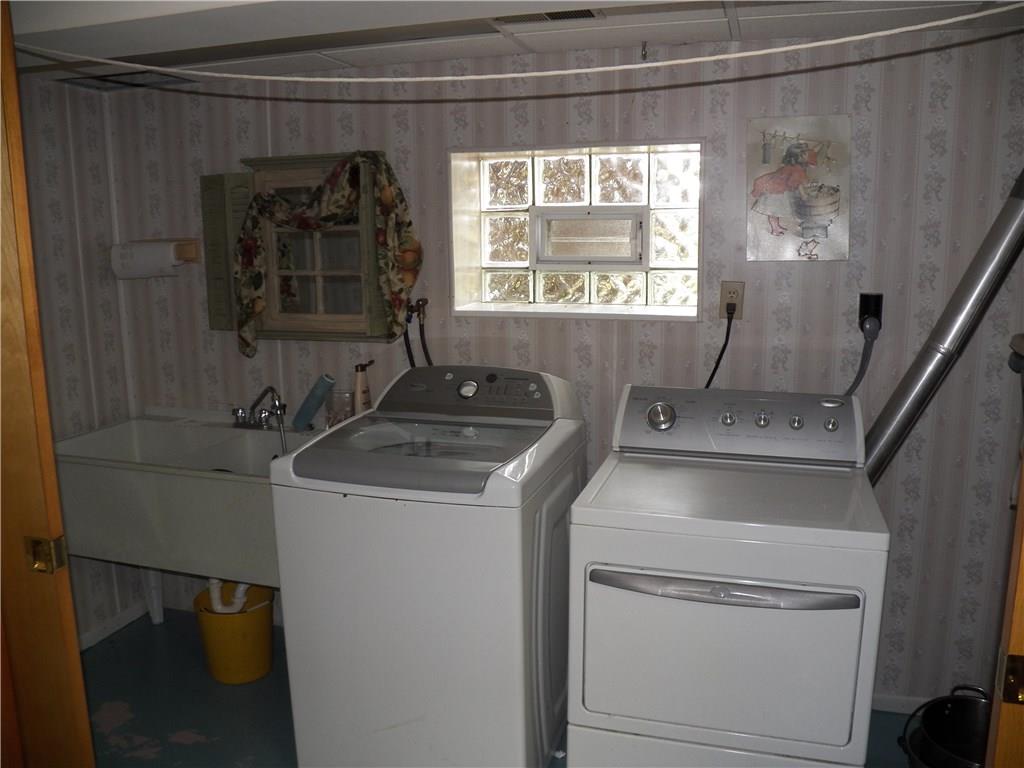 110 Owens View Avenue Apollo, PA 15613 - Photo 15 of 24