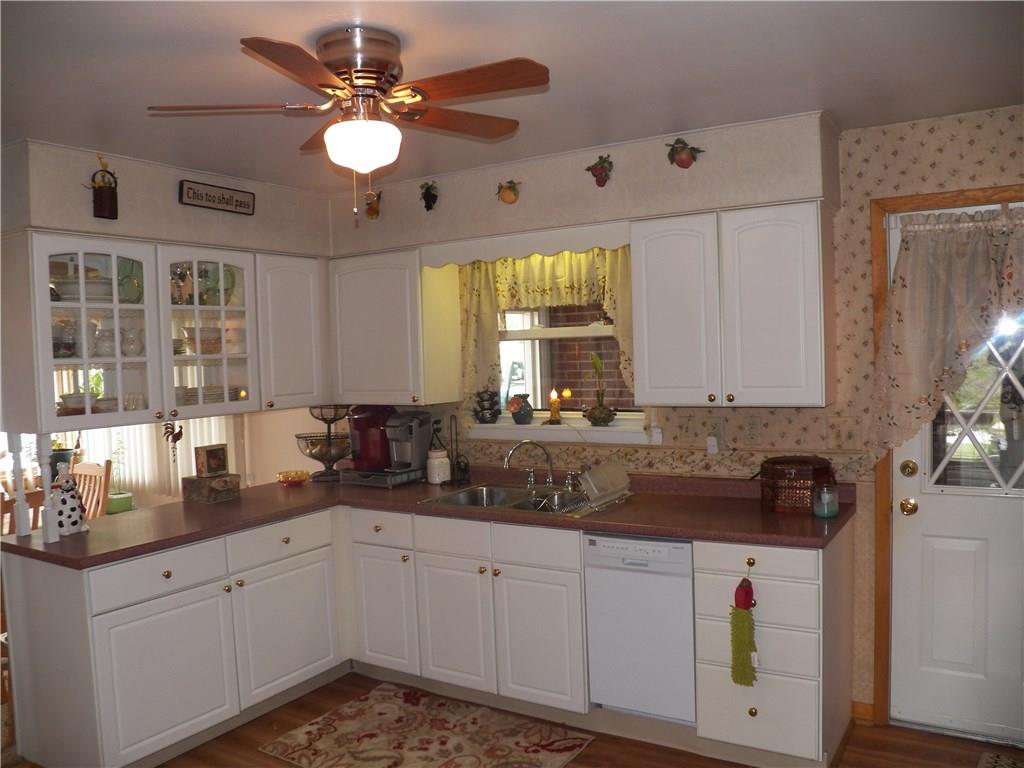 110 Owens View Avenue Apollo, PA 15613 - Photo 4 of 24