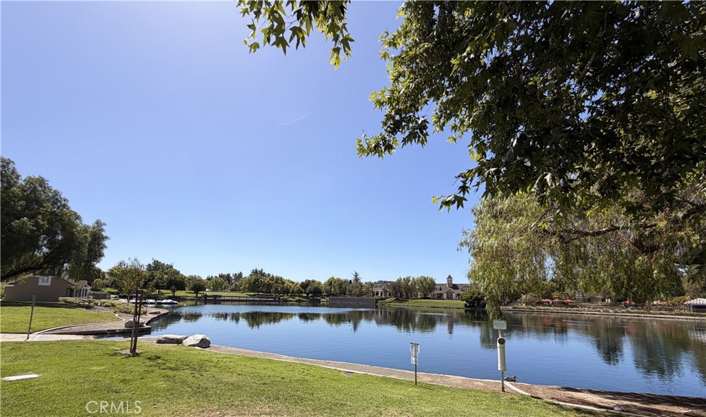 40077 Stowe Road Temecula, CA 92591 - Photo 7 of 26 Lake views from the walkways around the lake
