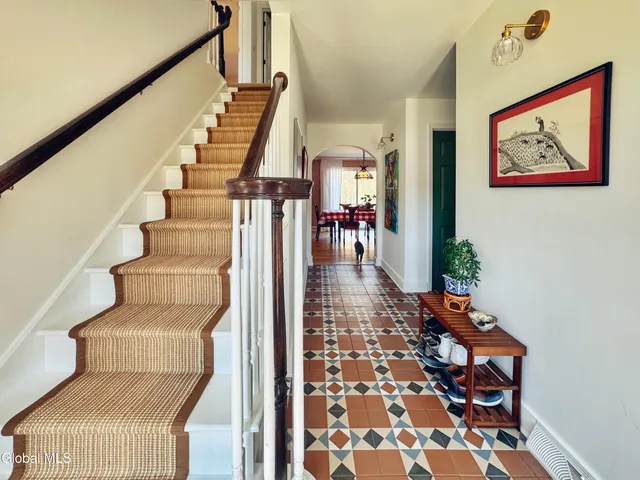 $638,000 | 5 Clubhouse Court, Saratoga Springs, NY 12866