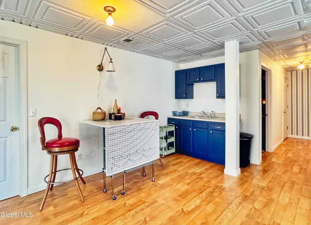 $638,000 | 5 Clubhouse Court, Saratoga Springs, NY 12866