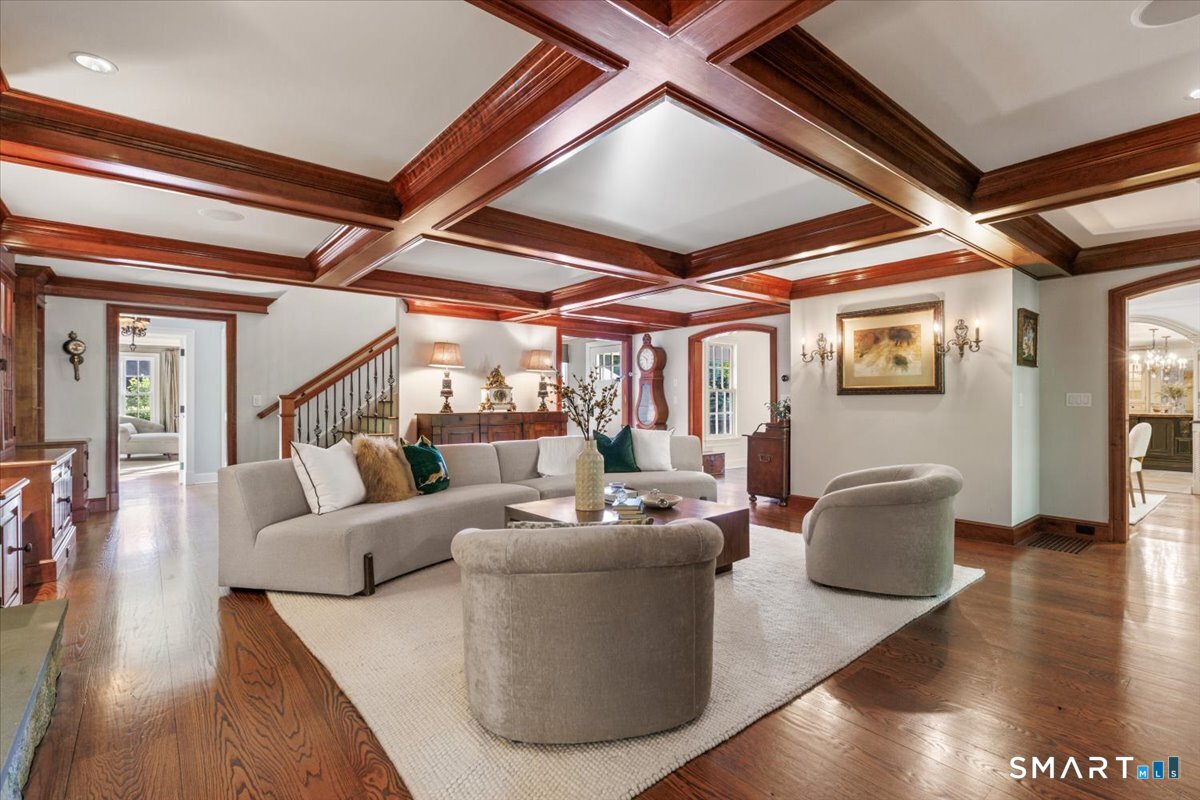 83 Long Lots Road New Canaan, CT 06840 - Photo 20 of 38