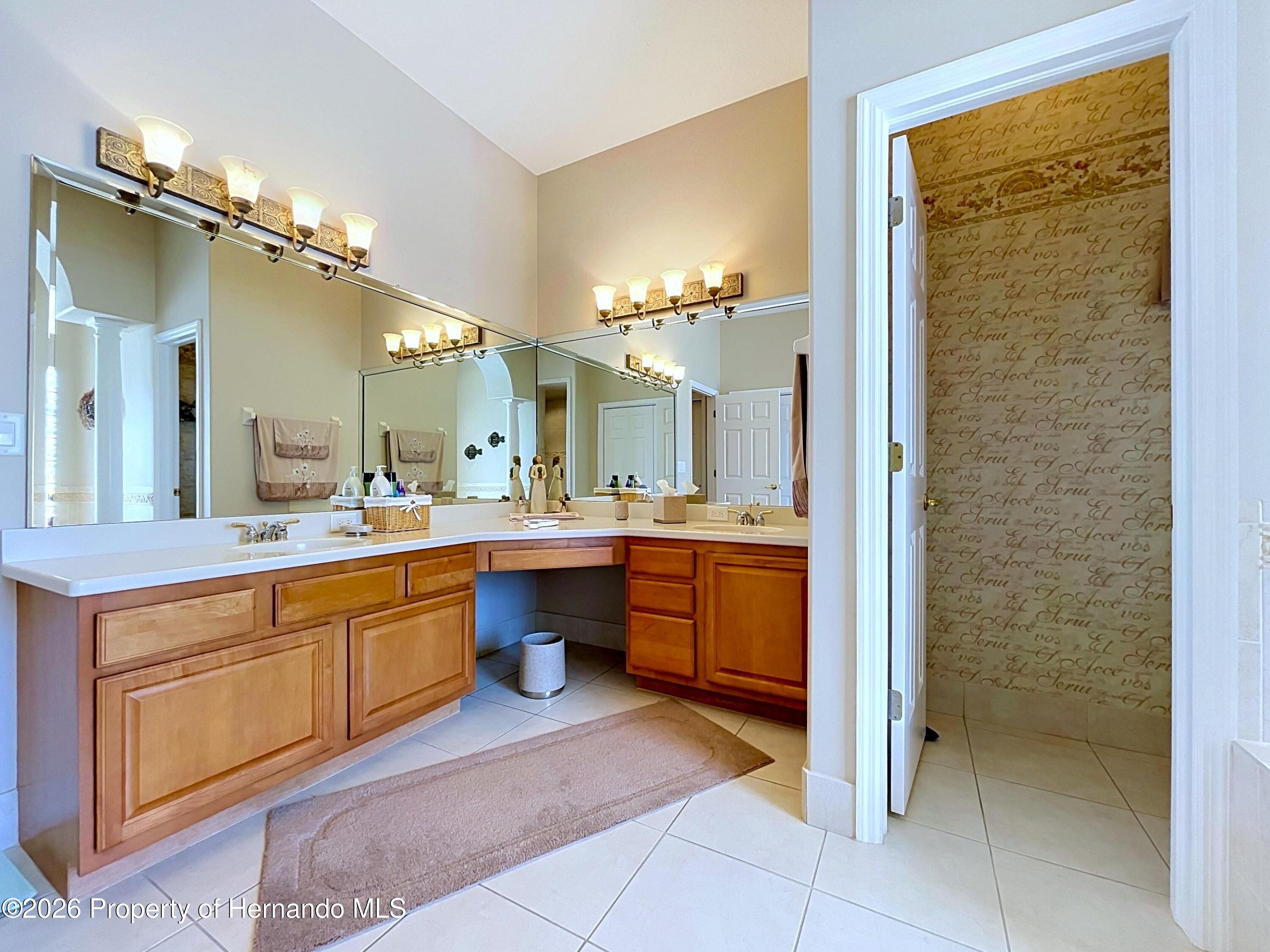 10333 Ridge Top Loop Weeki Wachee, FL 34613 - Photo 40 of 65