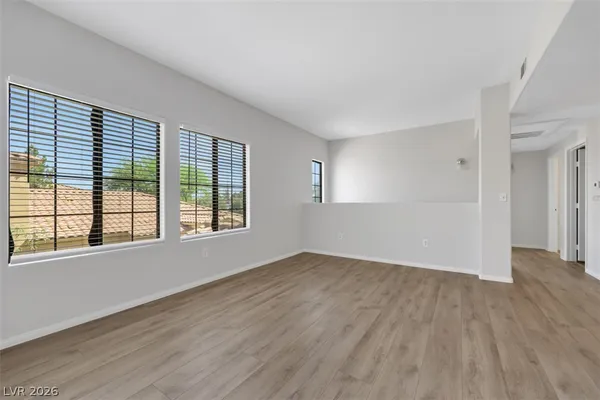 $1,250 | 2101 Hussium Hills Street, Unit 205, Las Vegas, NV 89108
