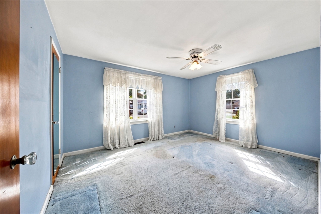6 Evans Road Stoneham, MA 02180 - Photo 16 of 18 Gallery Image 16