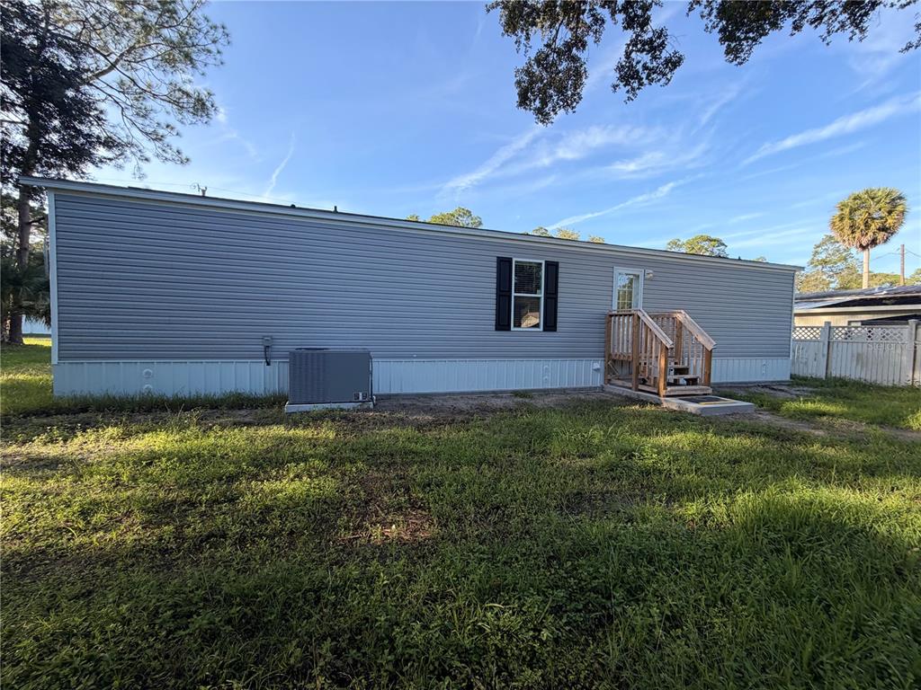23947 Deer Road Astor, FL 32102 - Photo 14 of 19 Gallery Image 14