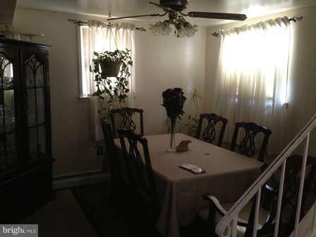 13109 Haddock Road Woodbridge, VA 22193 - Photo 4 of 14 Dining Room