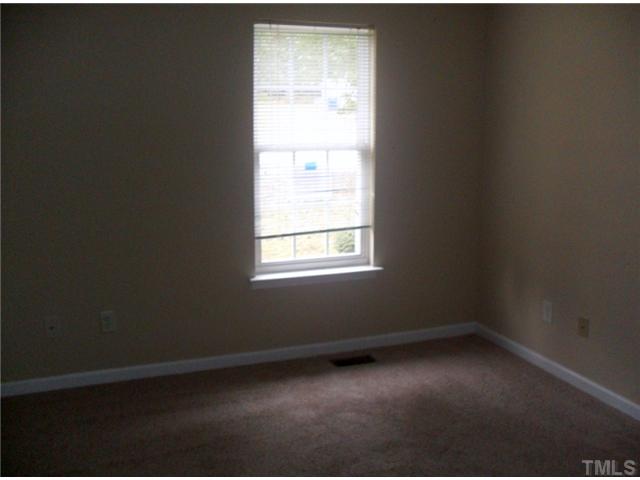 232 Ruby Ridge Road Durham, NC 27703 - Photo 8 of 9 Gallery Image 8