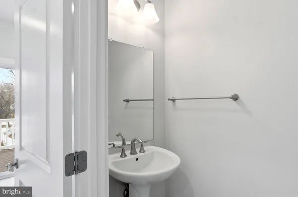 $2,300 | 101 Marlow Court, Winchester, VA 22602