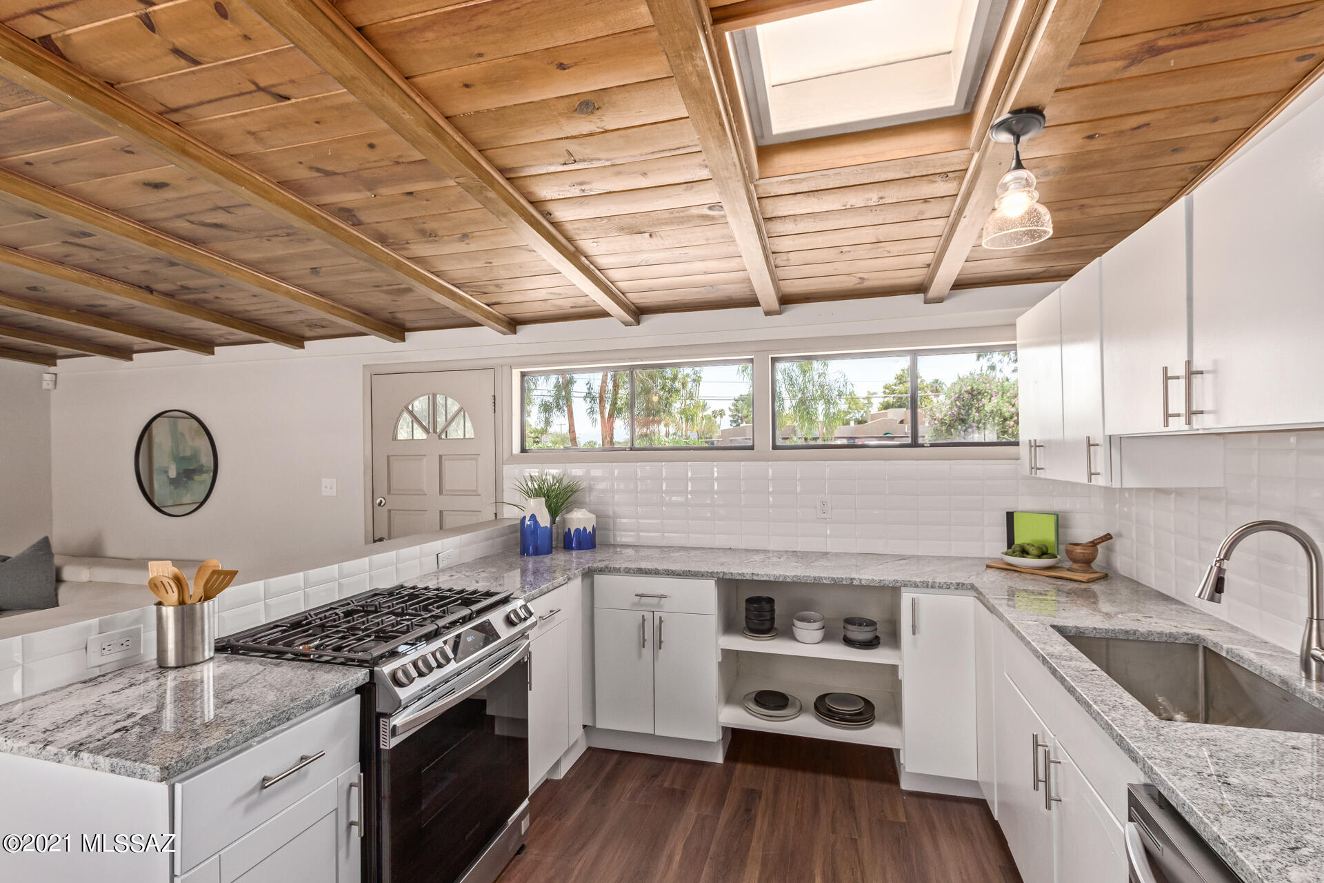 2025 North Ridgeway Road Tucson, AZ 85712 - Photo 15 of 40 Gallery Image 15