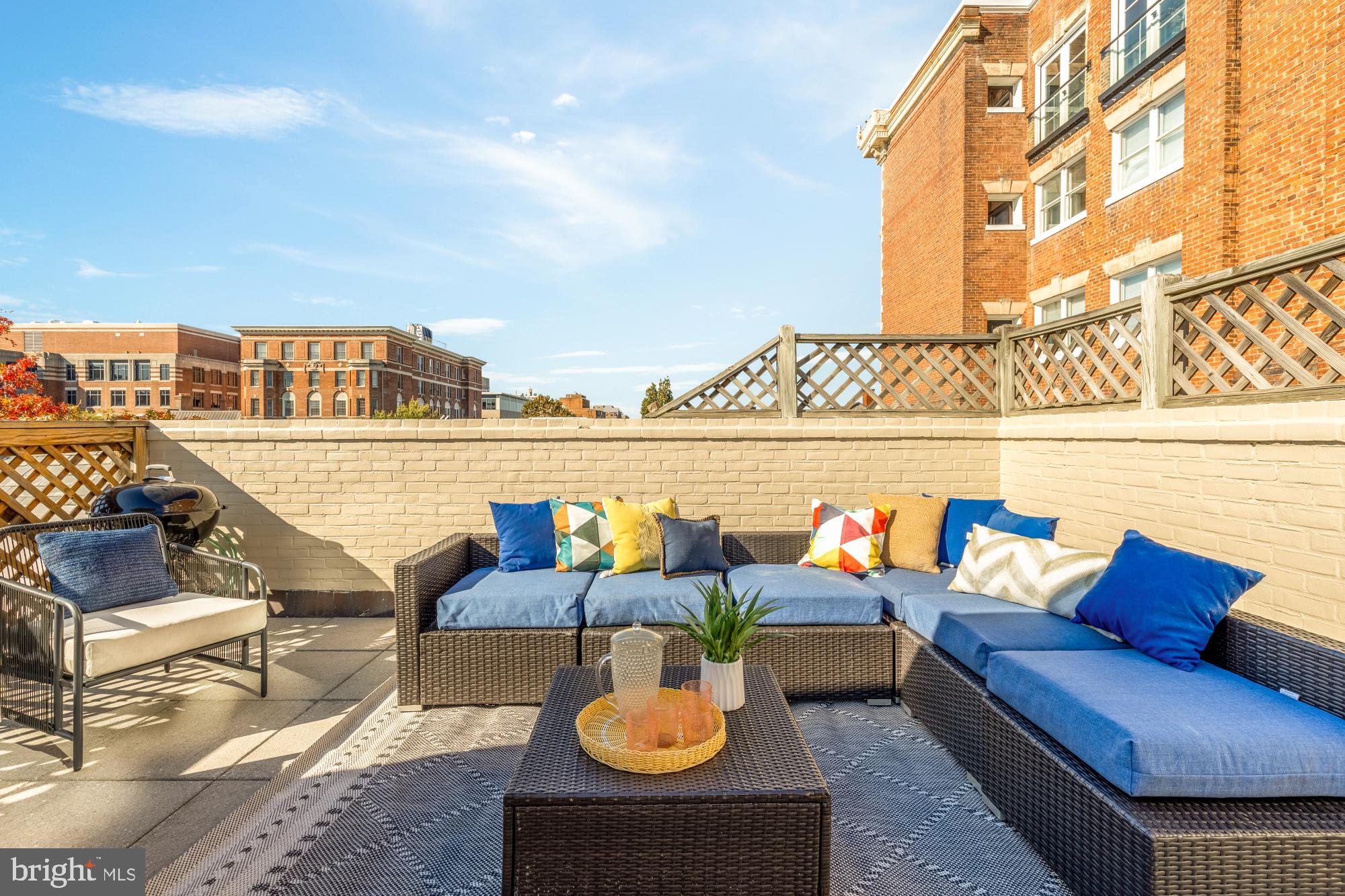1533 P Street Northwest, Unit 5 Washington, DC 20005 - Photo 27 of 28 a outdoor living room with furniture