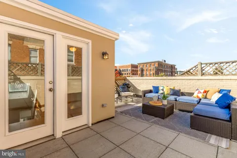 $1,249,000 | 1533 P Street Northwest, Unit 5, Washington, DC 20005