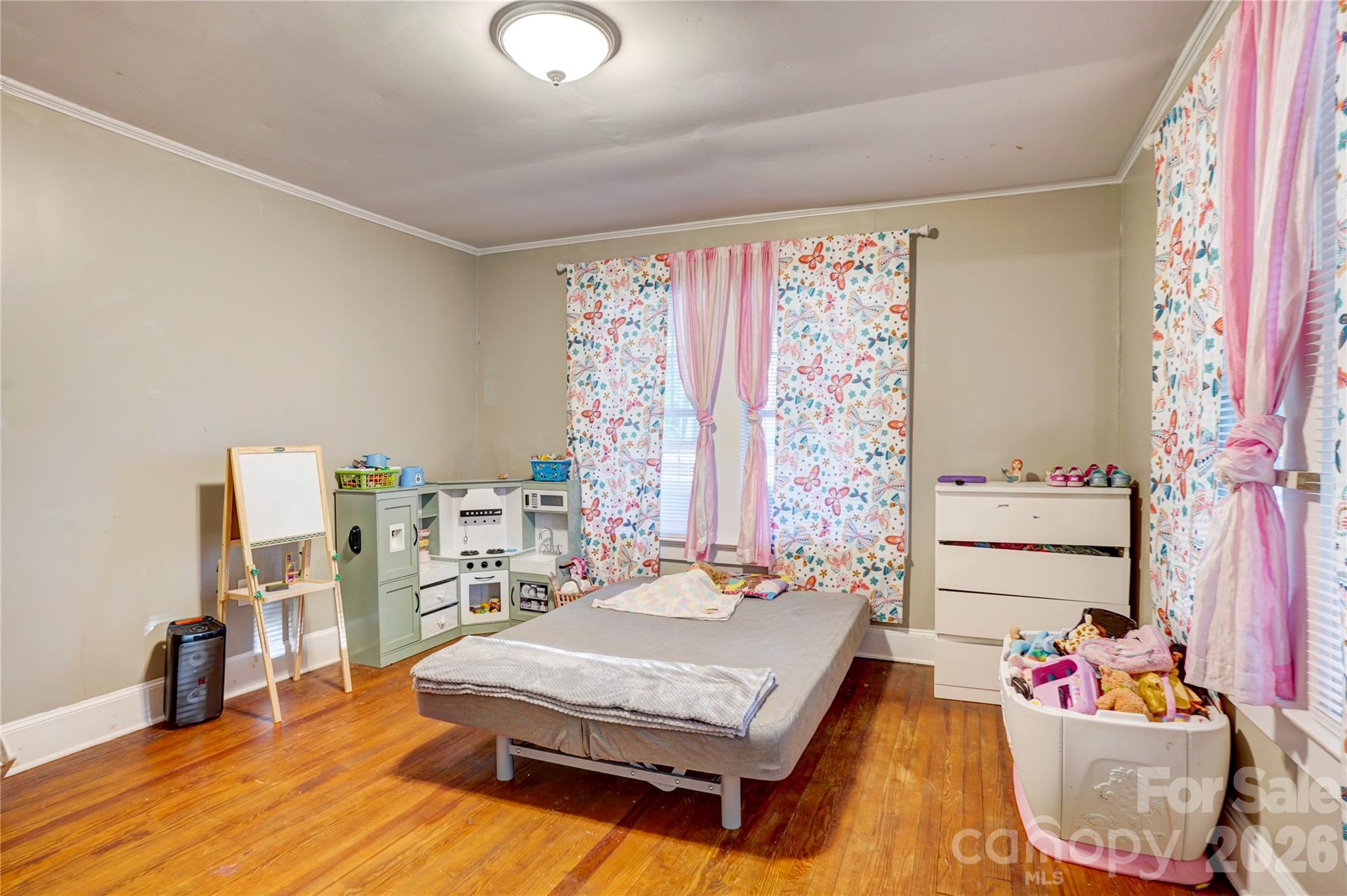 2495 Centergrove Road Kannapolis, NC 28083 - Photo 19 of 36 a spacious bedroom with a bed and a window