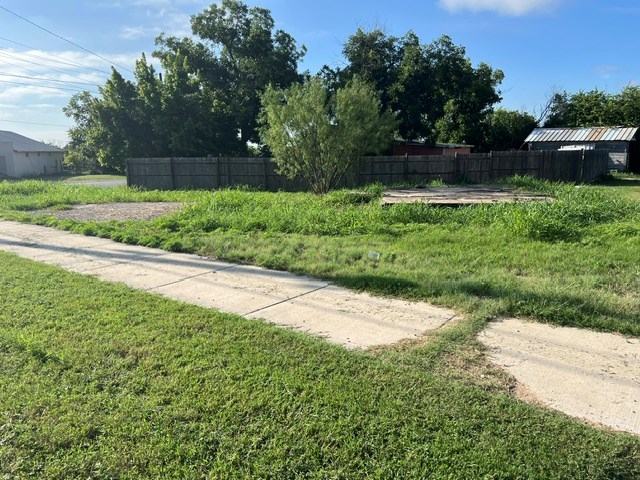 1200 Old Mason Road, Unit 12 Brady, TX 76825 - Photo 4 of 5 Gallery Image 4
