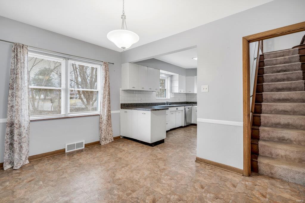 4512 Butler Hill Road St. Louis, MO 63128 - Photo 11 of 35 Gallery Image 11