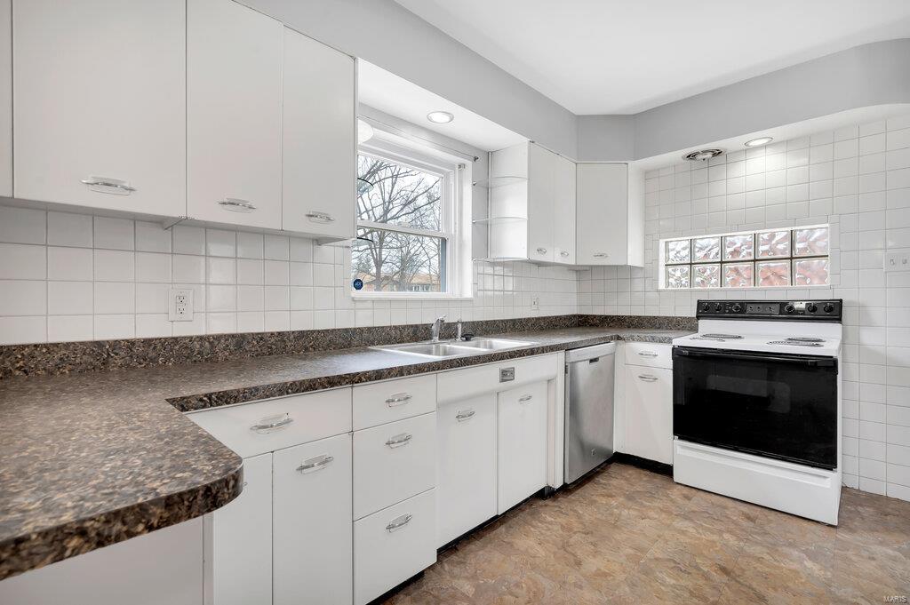 4512 Butler Hill Road St. Louis, MO 63128 - Photo 8 of 35 Gallery Image 8