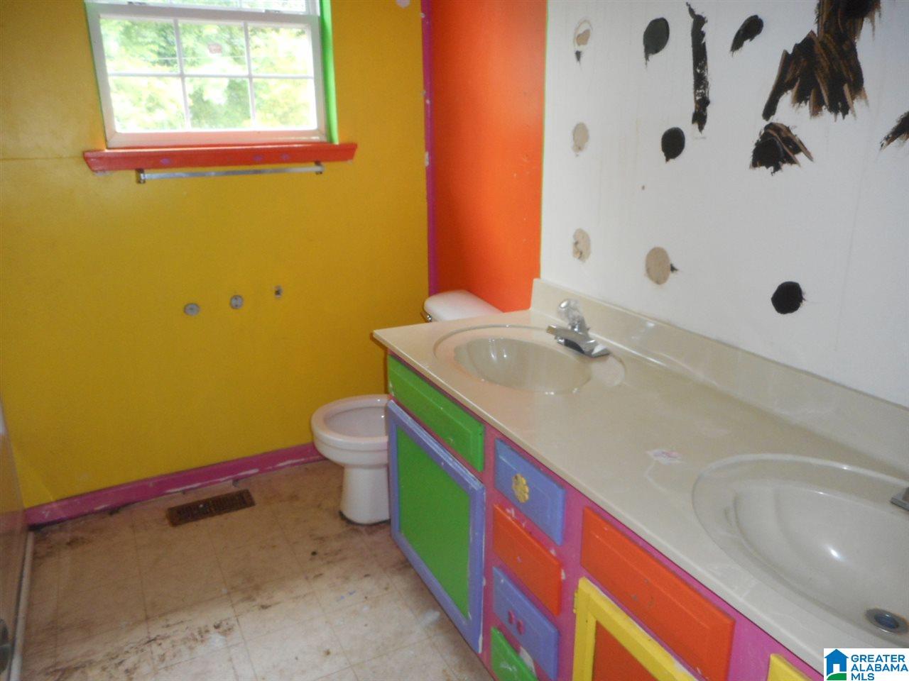 146 Rogers Road Oneonta, AL 35121 - Photo 8 of 13
