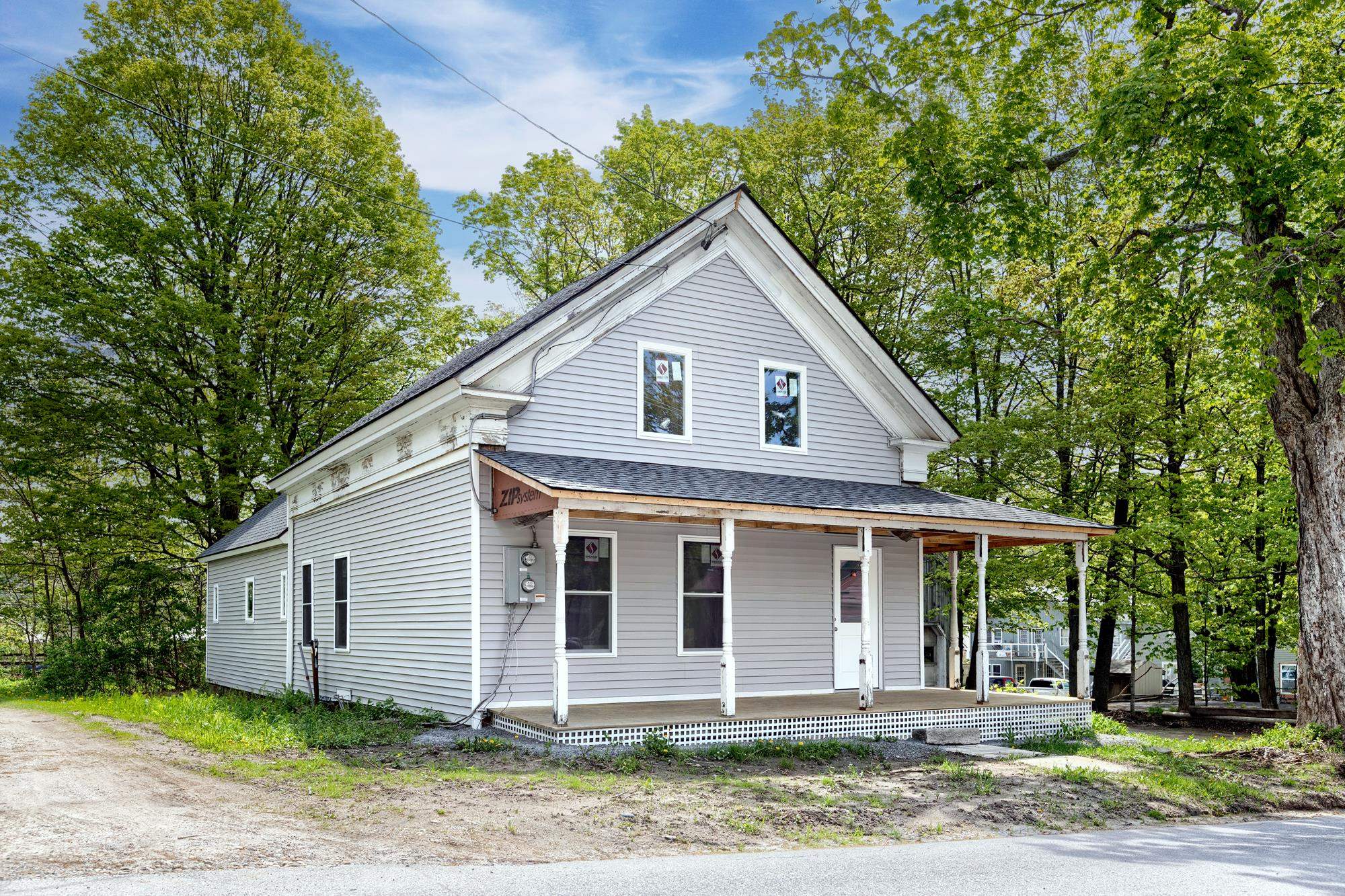 7 Commonwealth Avenue Ludlow, VT 05149 - Photo 2 of 10 Gallery Image 2