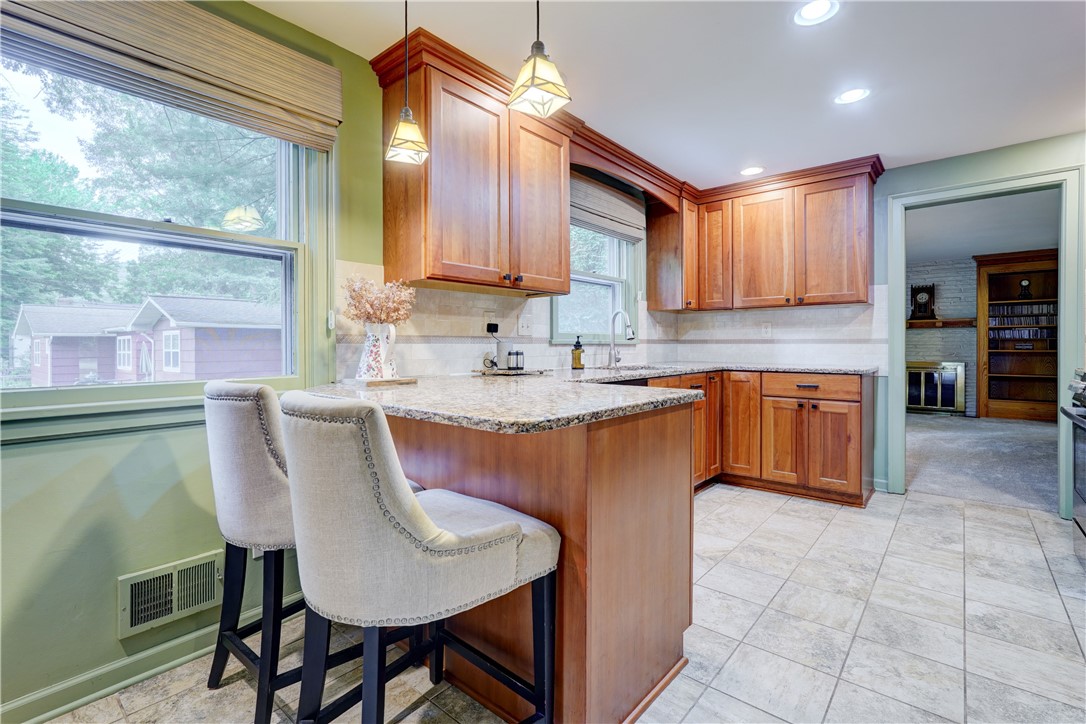 63 Callingham Road Pittsford, NY 14534 - Photo 12 of 43 Gallery Image 12