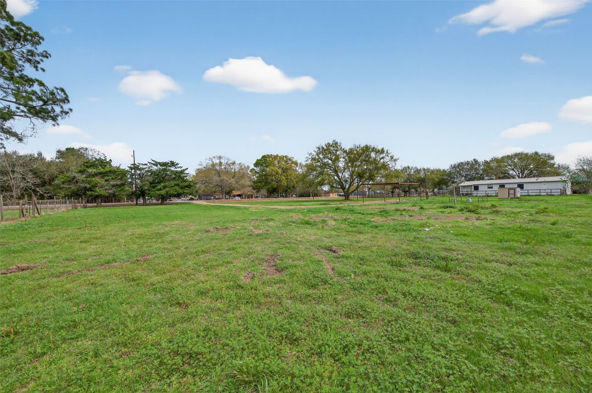 10234 Oberrender Road Needville, TX 77461 - Photo 23 of 36