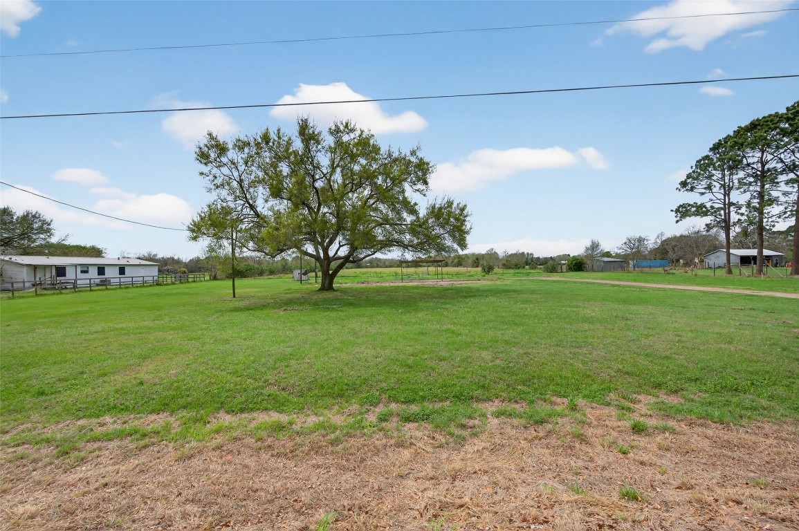 10234 Oberrender Road Needville, TX 77461 - Photo 29 of 36