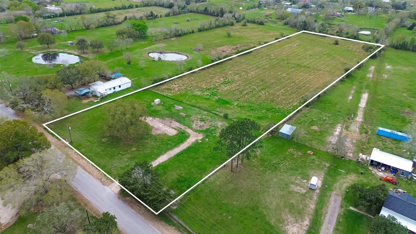 10234 Oberrender Road Needville, TX 77461 - Photo 5 of 36