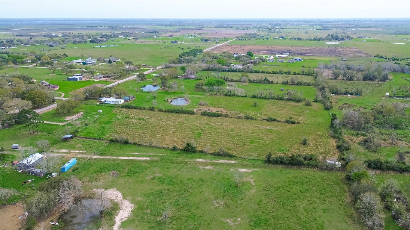 10234 Oberrender Road Needville, TX 77461 - Photo 9 of 36